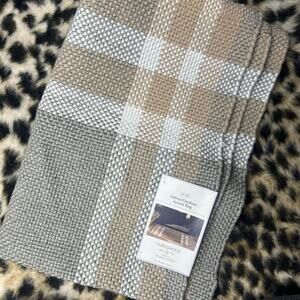 NEW Threshold Studio McGee Indoor/Outdoor Accent Rug